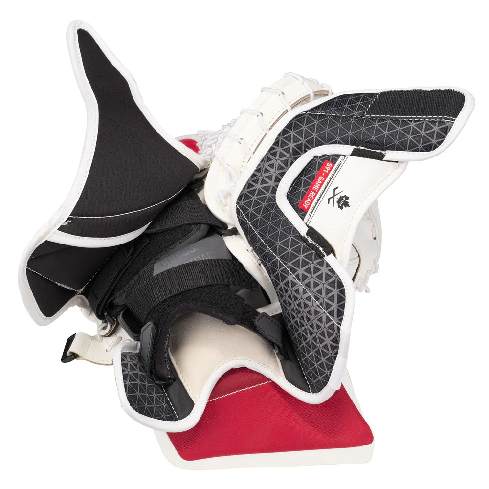 CCM F5 GOALIE GLOVE - JR